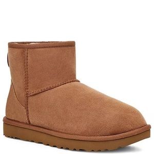 Women's UGG Classic Mini II Boots